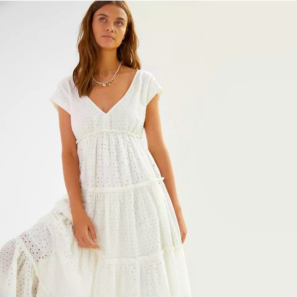 ANTHROPOLOGIE | Tiered Eyelet Maxi Dress